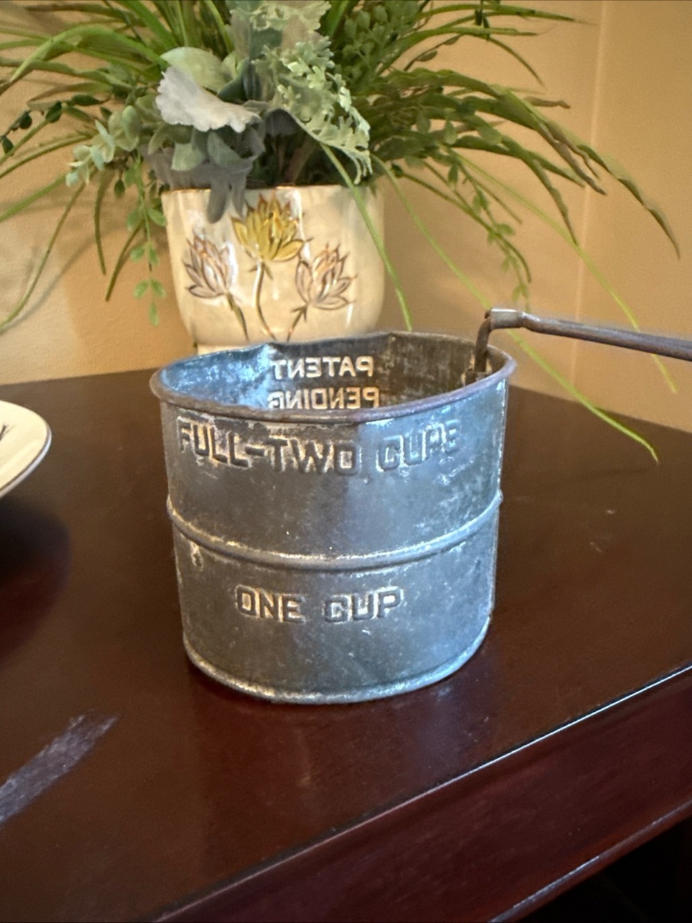 TWO CUP Vintage Metal Hand Held Flour Sifter Made in the USA